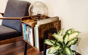 Artistic Hideaway Within York'S Ancient City Walls